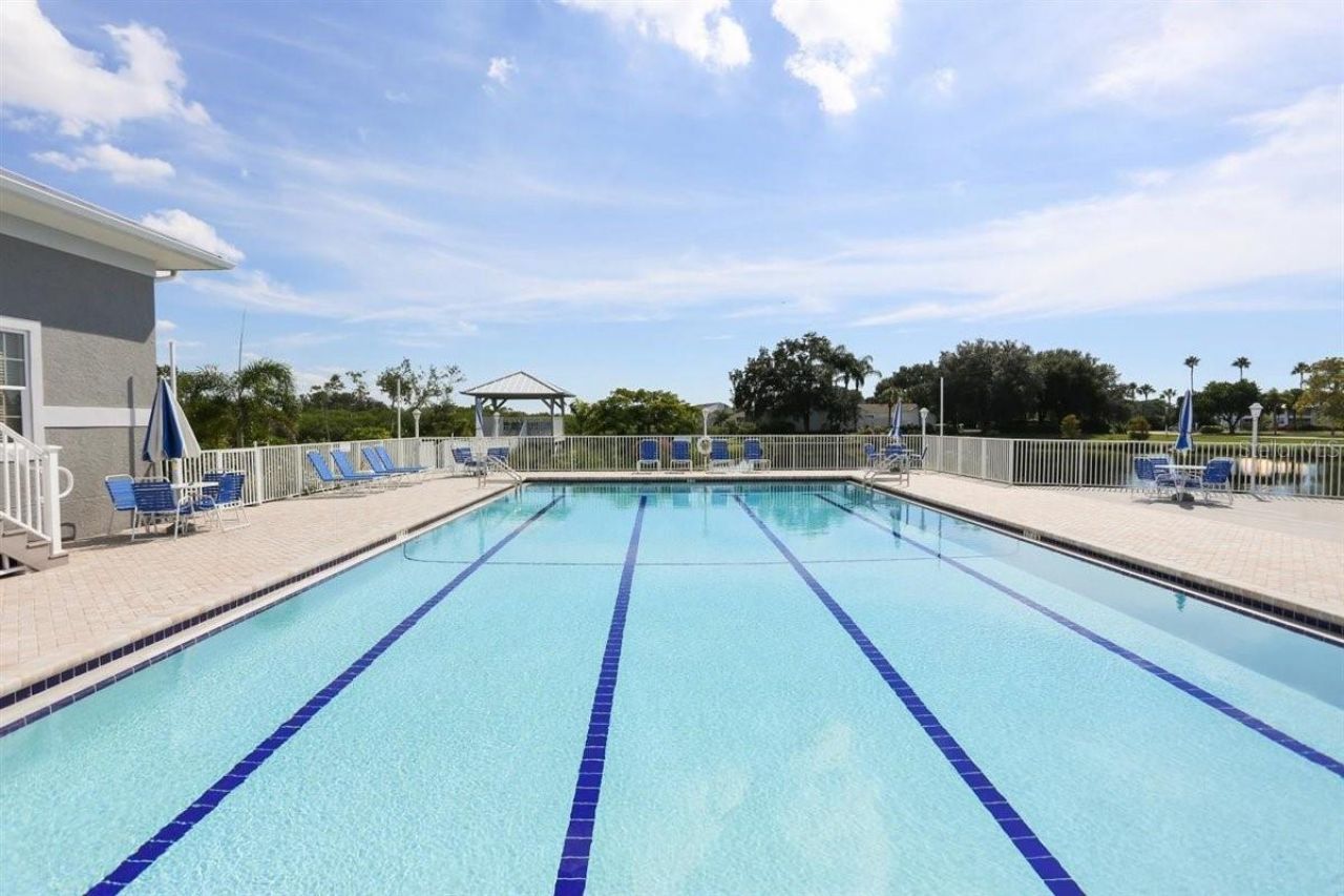 1103 Edgewater Circle, Unit 1103, Bradenton, FL 34209 Photo