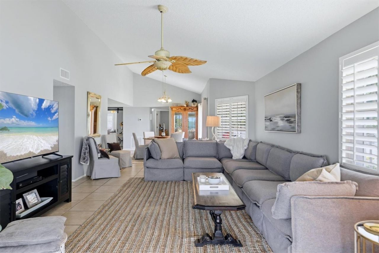 1103 Edgewater Circle, Unit 1103, Bradenton, FL 34209 Photo