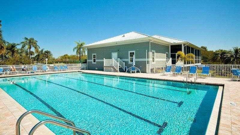 1103 Edgewater Circle, Unit 1103, Bradenton, FL 34209 Photo