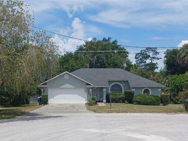 805 VELMA COURT , TAVARES, FL 32778
