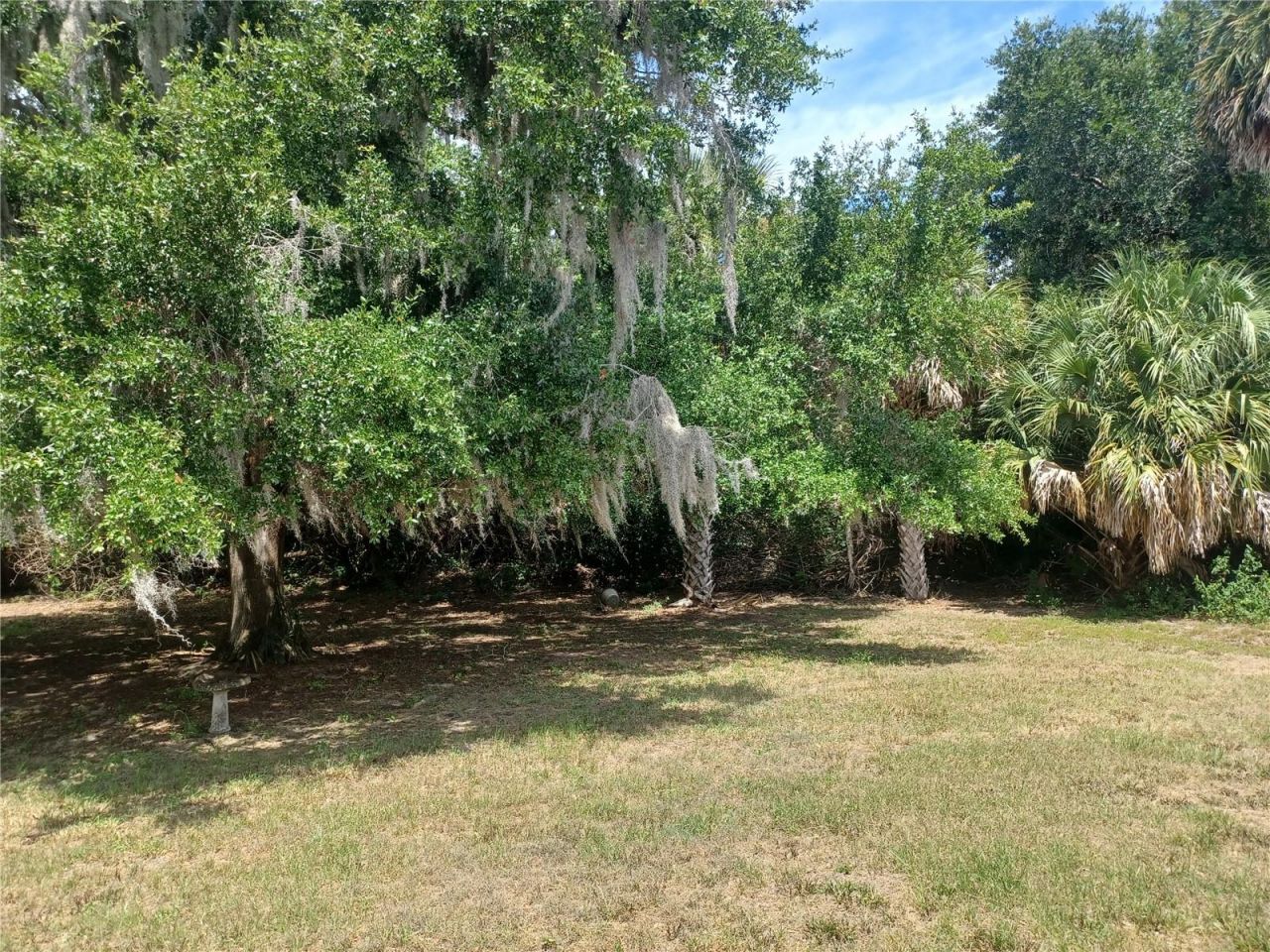 805 Velma Court , Tavares, FL 32778 Photo
