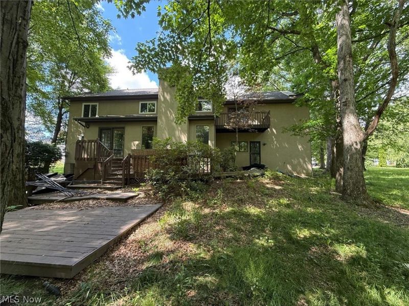 5755 Logan Arms Drive, Girard, OH 44420 Photo 9