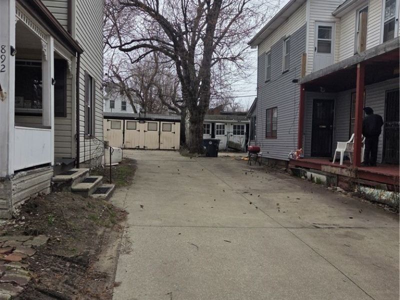 892 Wheelock Road , Cleveland, OH 44103 Photo 4
