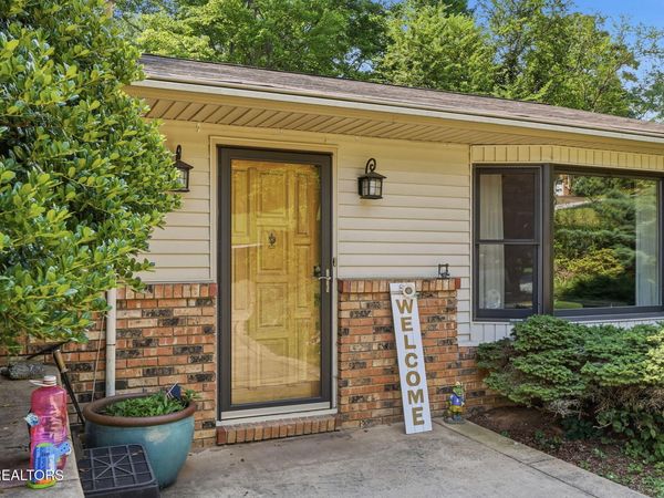 126 Westwood Drive, Clinton, TN 37716