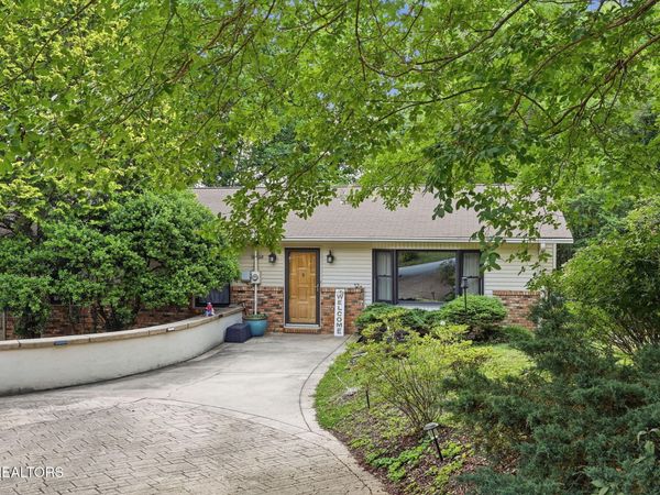 126 Westwood Drive, Clinton, TN 37716