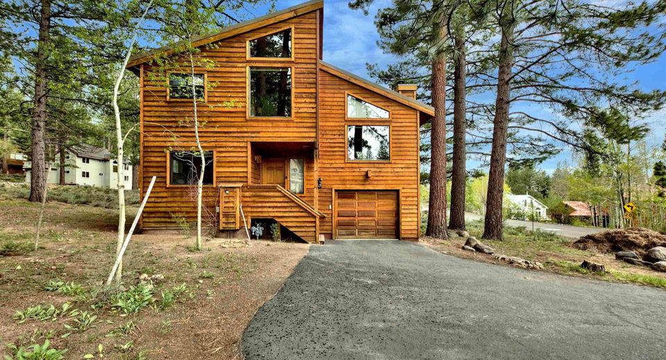 253 Basque, Truckee, CA 96161 Photo