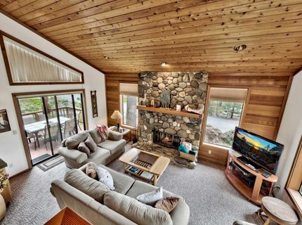 253 Basque, Truckee, CA 96161 Photo