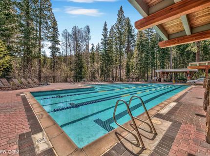 253 Basque, Truckee, CA 96161 Photo