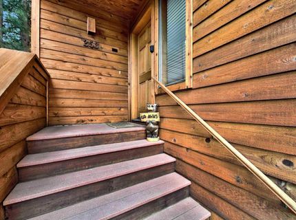 253 Basque, Truckee, CA 96161 Photo