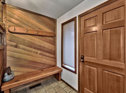 253 Basque, Truckee, CA 96161 Photo