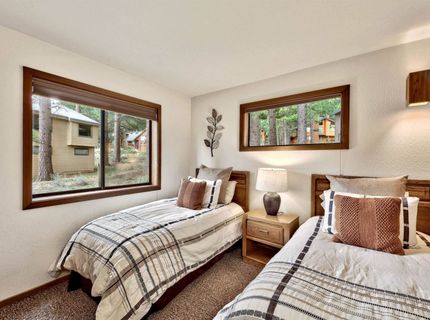 253 Basque, Truckee, CA 96161 Photo