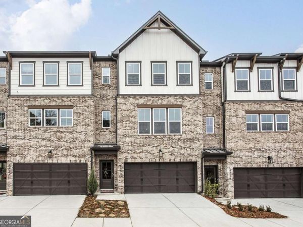 5999 Haviland Alley, Sugar Hill, GA 30518