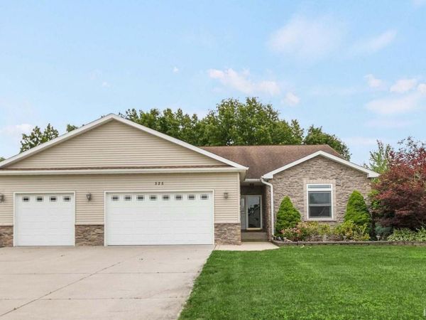 525 S Filbert Street, New Carlisle, IN 46552