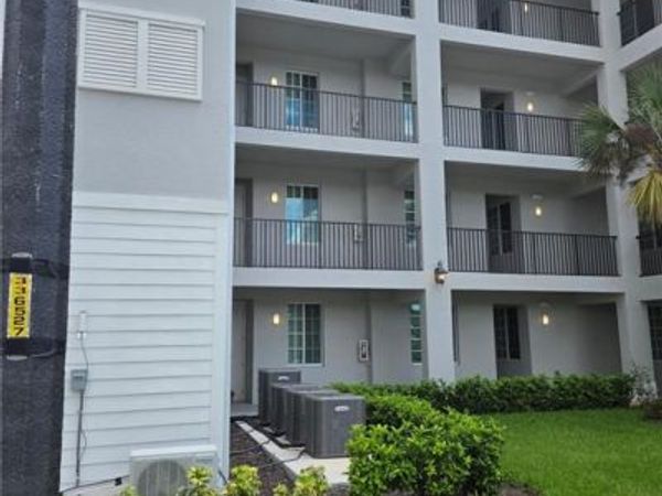 18421 Copperhead CT N, Unit 217, LEHIGH ACRES, FL 33936