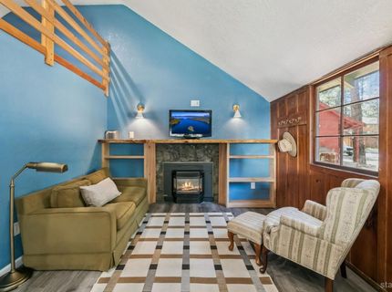 1081 Craig Avenue, South Lake Tahoe, CA 96150 Photo