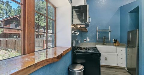 1081 Craig Avenue, South Lake Tahoe, CA 96150 Photo