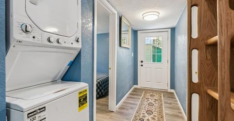 1081 Craig Avenue, South Lake Tahoe, CA 96150 Photo