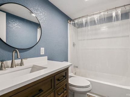 1081 Craig Avenue, South Lake Tahoe, CA 96150 Photo