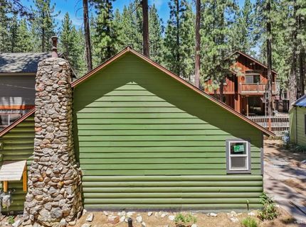 1081 Craig Avenue, South Lake Tahoe, CA 96150 Photo
