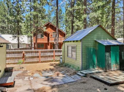 1081 Craig Avenue, South Lake Tahoe, CA 96150 Photo