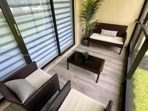 16461 Blatt Blvd , Unit 103, Weston, FL 33326