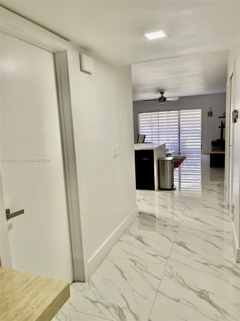 16461 Blatt Blvd , Unit 103, Weston, FL 33326 Photo