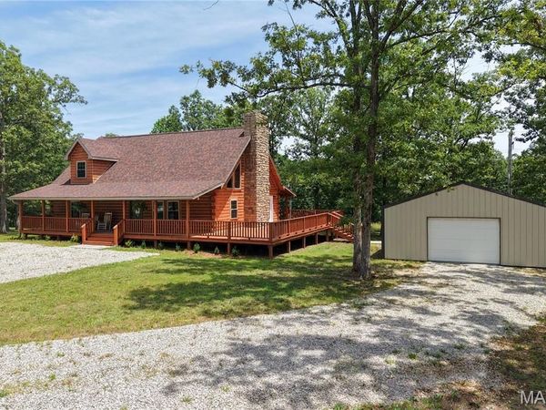 23700 Snowberry Drive , Lebanon, MO 65536