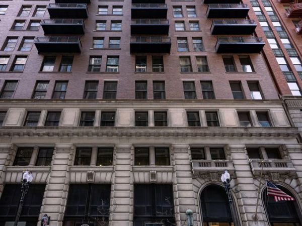 212 W Washington Street , Unit 810, Chicago, IL 60606