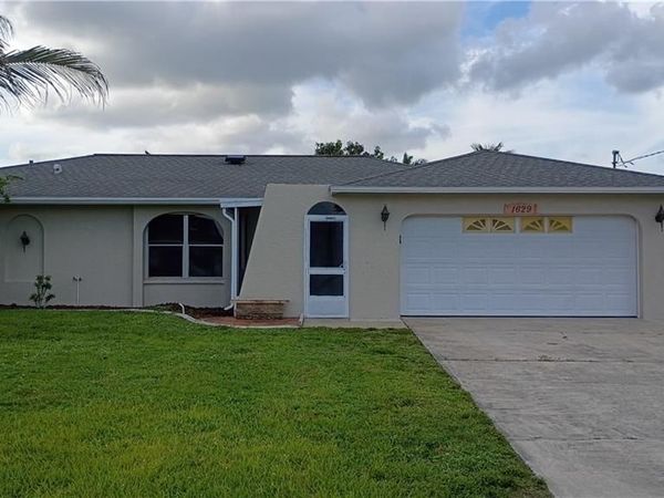 1629 SE 12th ST, CAPE CORAL, FL 33990