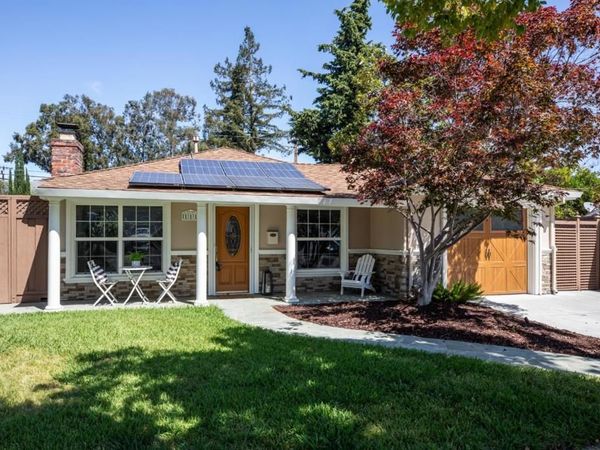 111 F Street, Redwood City, CA 94063