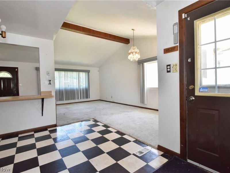 6208 Sylvia Drive, Brook Park, OH 44142 Photo 14