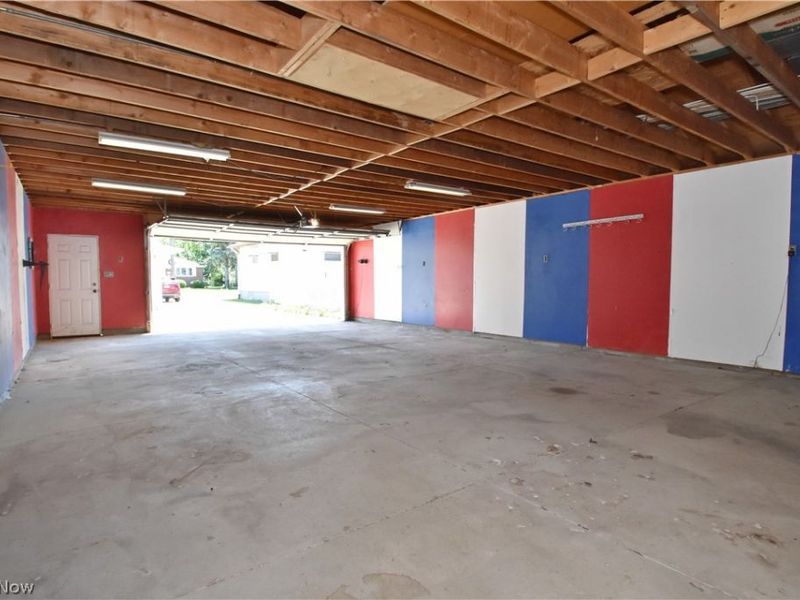 6208 Sylvia Drive, Brook Park, OH 44142 Photo 5