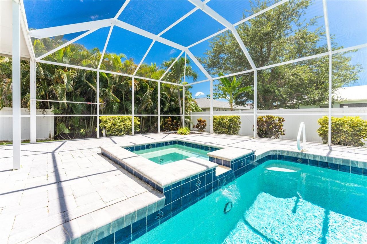 3310 SW 26th Avenue , Cape Coral, FL 33914 Photo