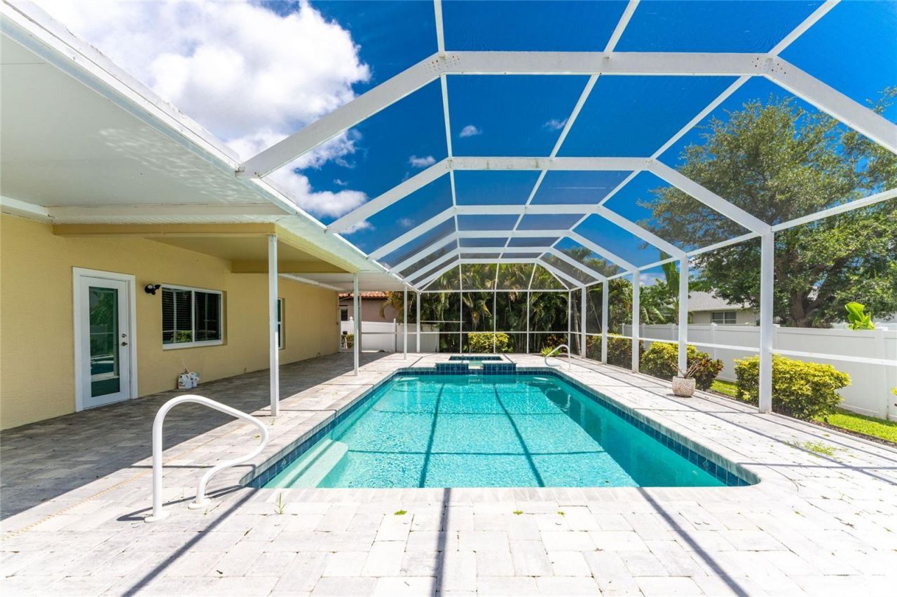 3310 SW 26th Avenue , Cape Coral, FL 33914 Photo