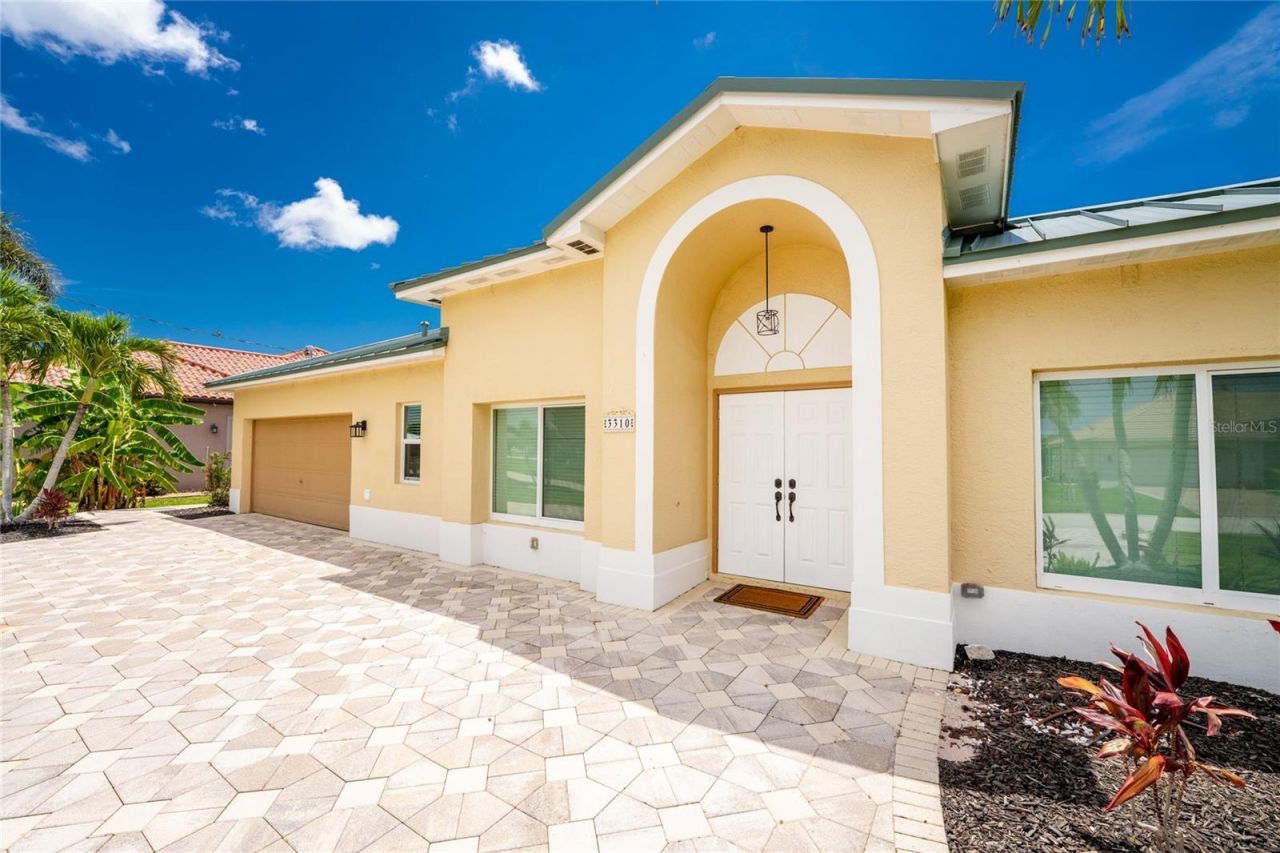 3310 SW 26th Avenue , Cape Coral, FL 33914 Photo