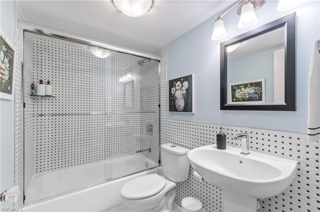 1223 Commonwealth Cir, Unit 102, Naples, FL 34116 Photo