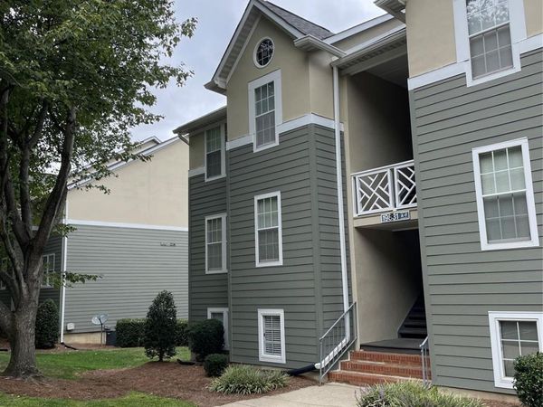 19831 Henderson Road , Cornelius, NC 28031