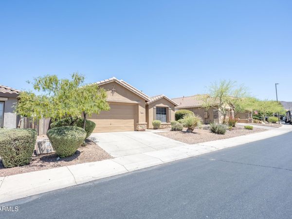 40930 N WILD WEST Trail, Anthem, AZ 85086