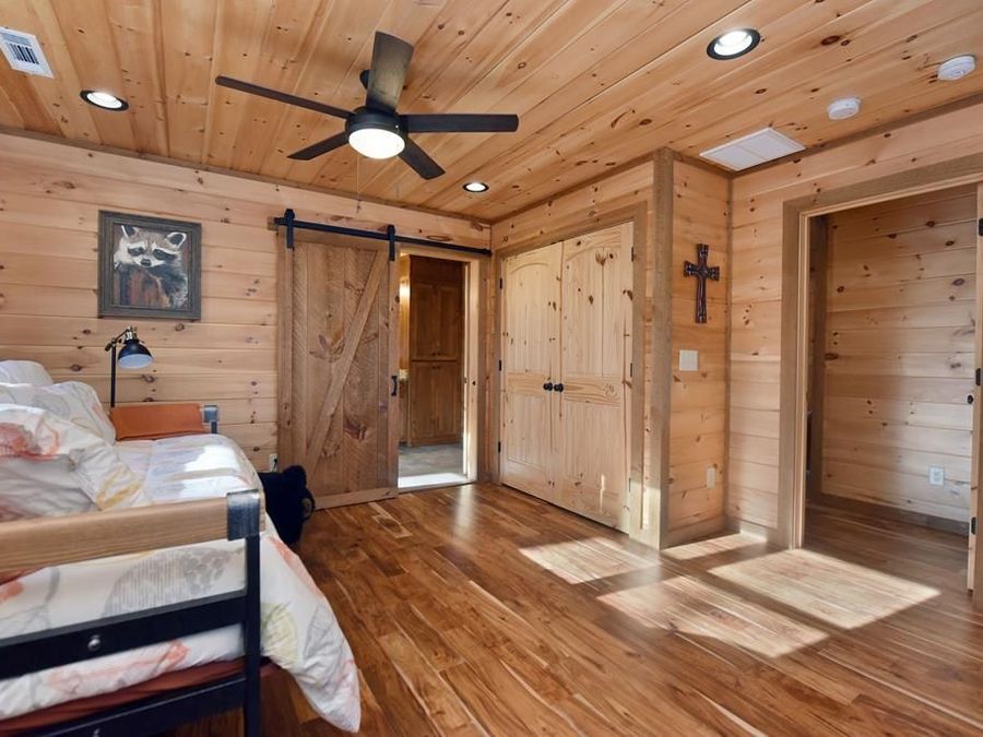 Property Image 37