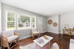 2627 Ridgewood Avenue photo 4