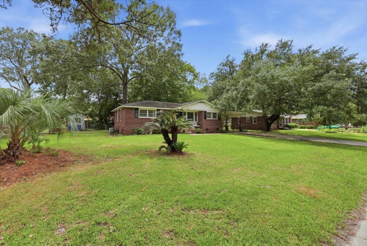 2627 Ridgewood Avenue Photo 23