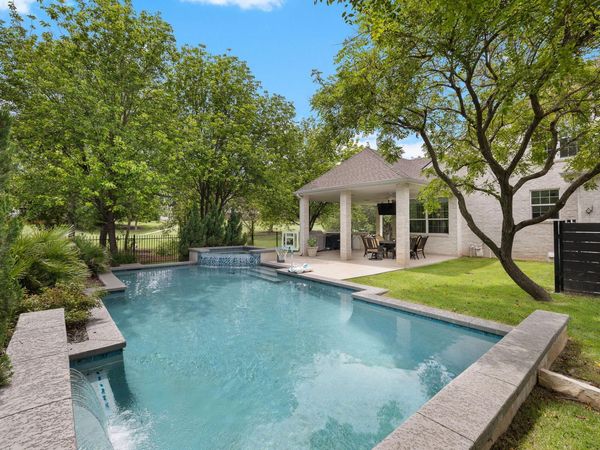 2263 Hamlet CIR, Round Rock, TX 78664