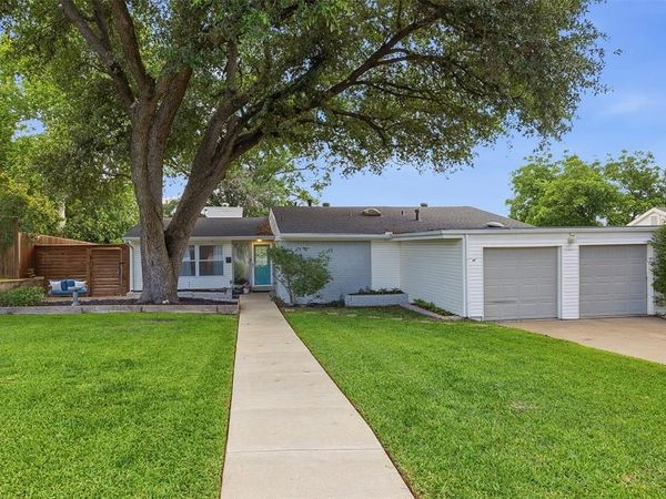4817 Winthrop Avenue E, Fort Worth, TX 76116