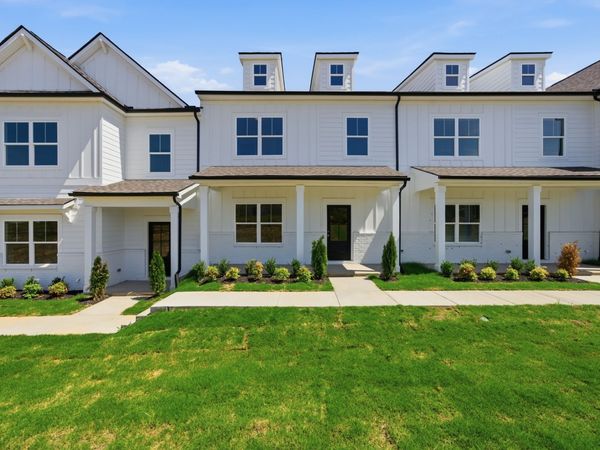 203 Martindale Ln , Clarksville, TN 37043