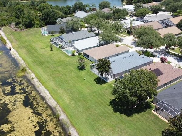 18014 ARBOR CREST DRIVE , TAMPA, FL 33647
