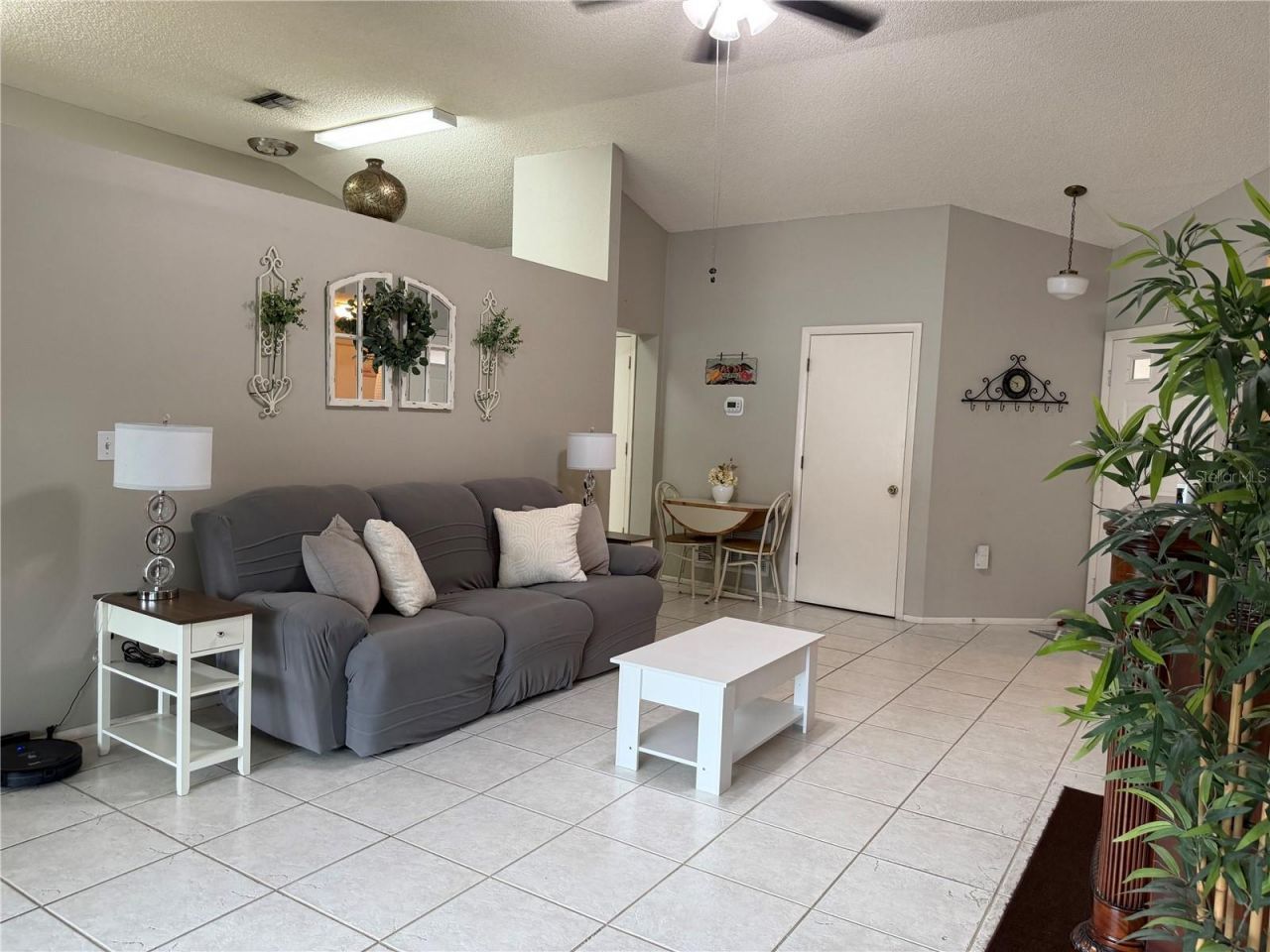 908 45th Street E, Bradenton, FL 34208 Photo