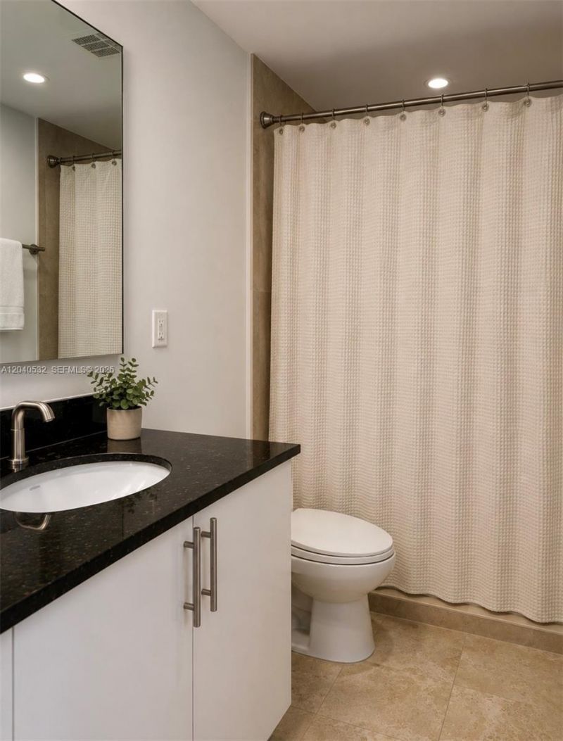 3300 NE 191st St, Unit 907, Aventura, FL 33180 Photo