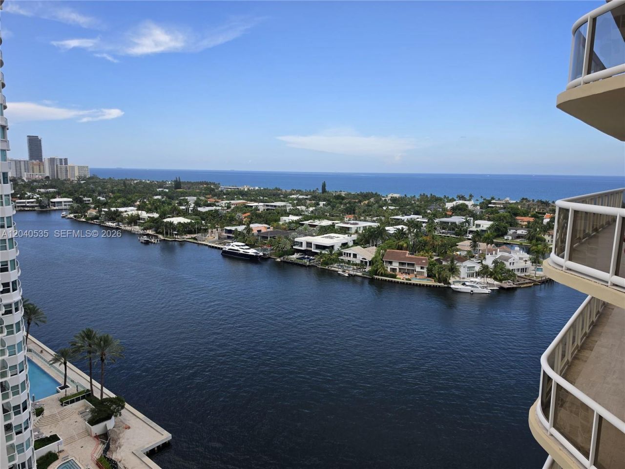 20191 E Country Club Dr , Unit 1805, Aventura, FL 33180 Photo