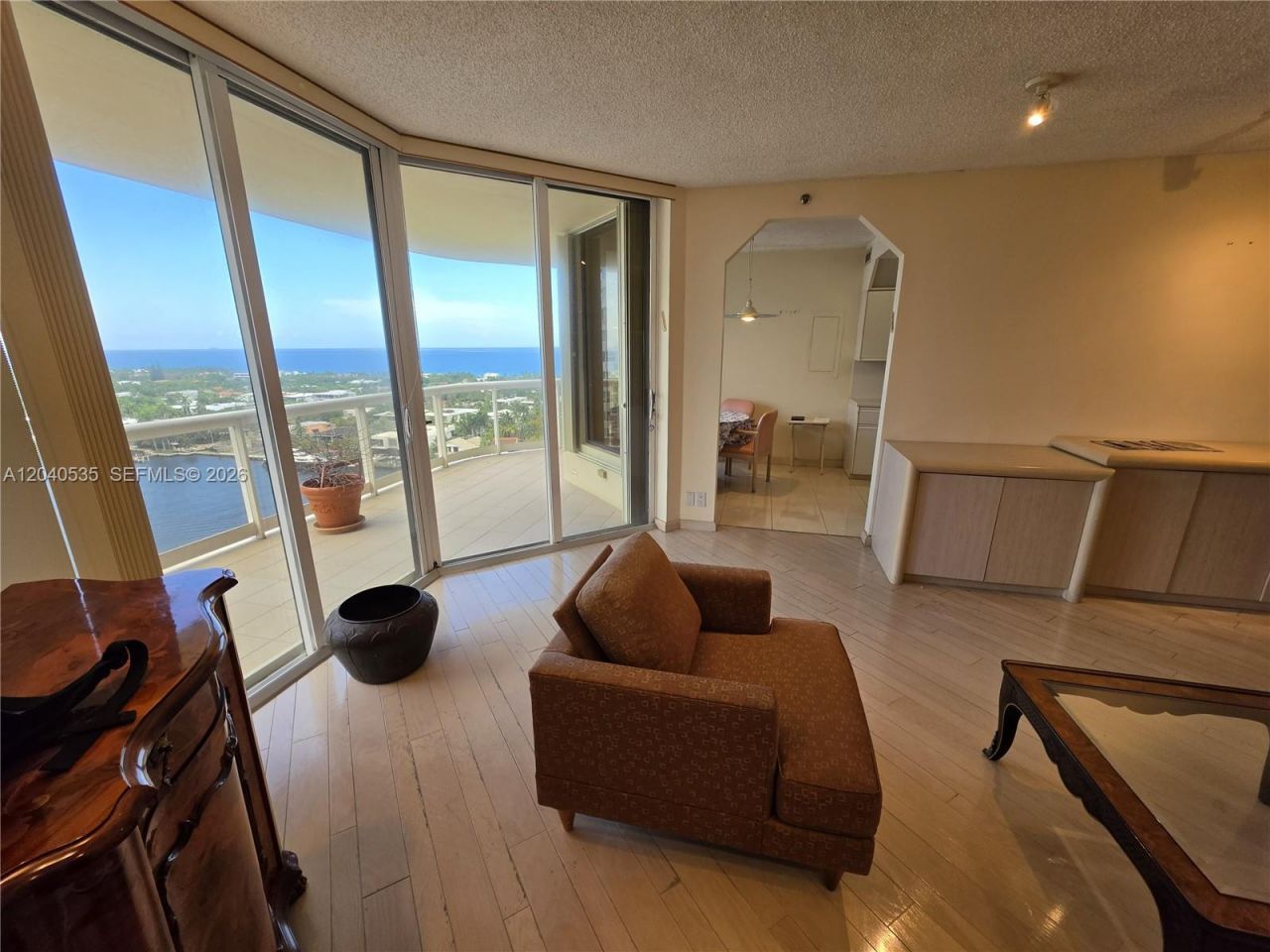 20191 E Country Club Dr , Unit 1805, Aventura, FL 33180 Photo