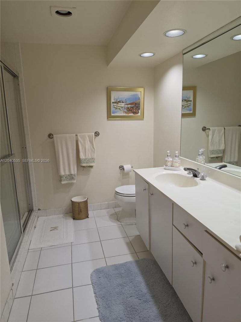 20191 E Country Club Dr , Unit 1805, Aventura, FL 33180 Photo